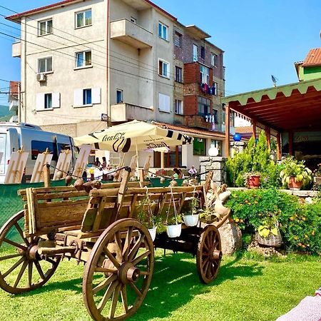 Hotel Restorant Leza Lin Exterior photo